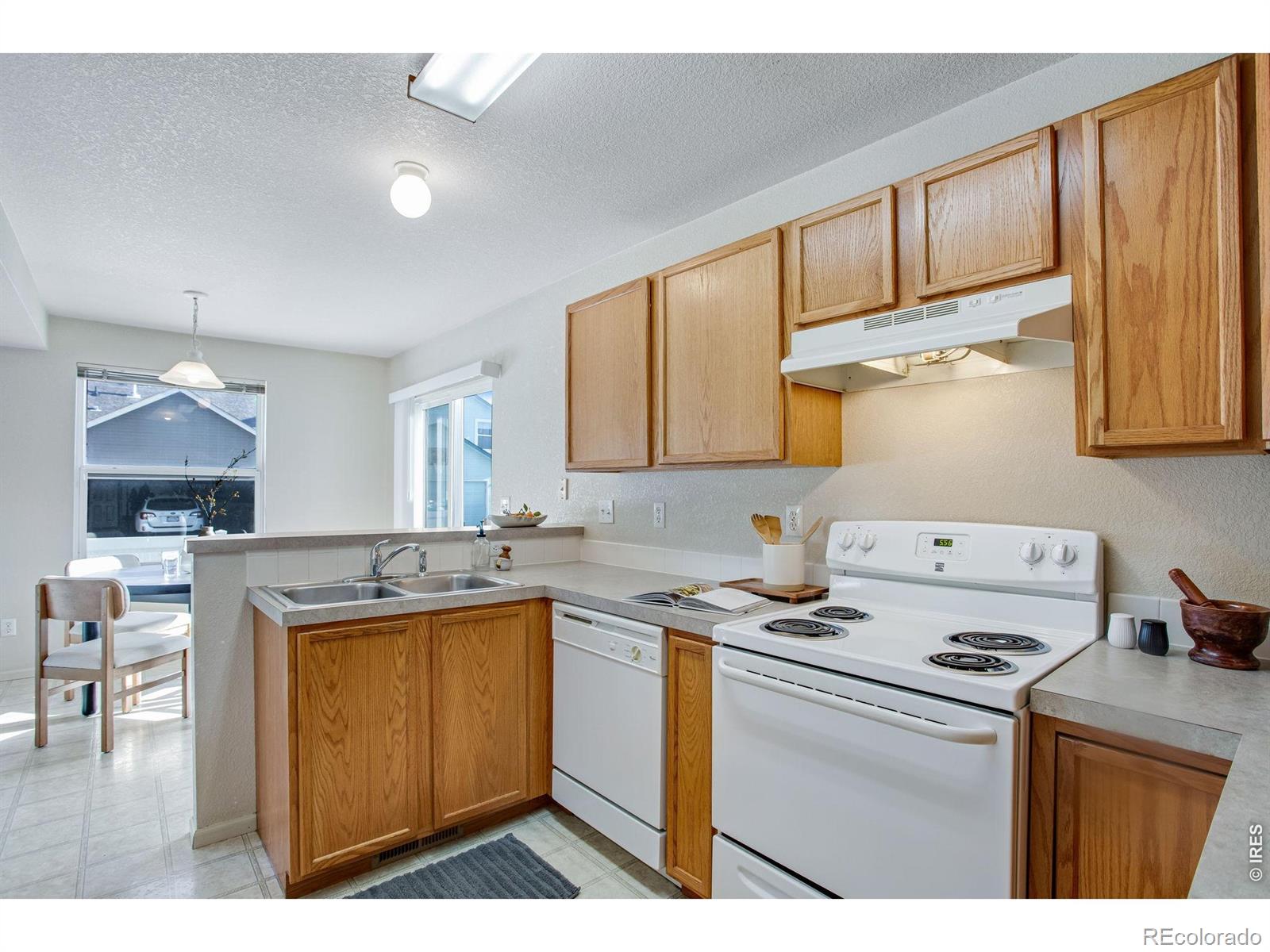 MLS Image #11 for 717  chalk avenue,loveland, Colorado