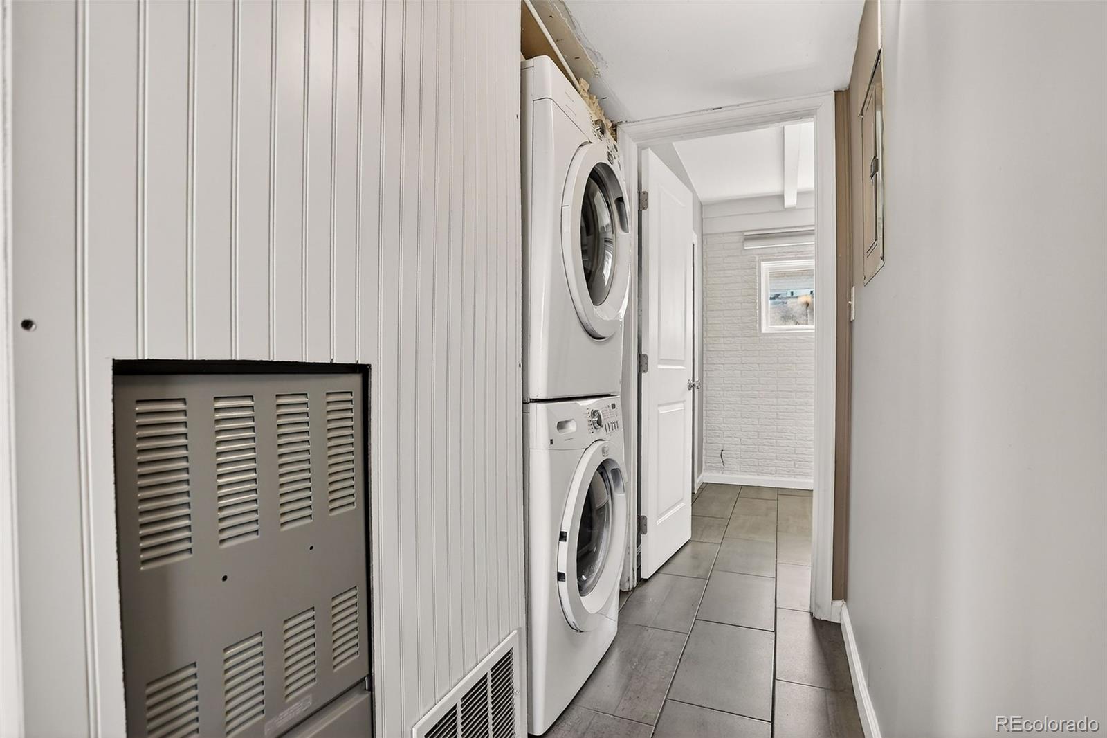 MLS Image #9 for 1040 n stuart street,denver, Colorado