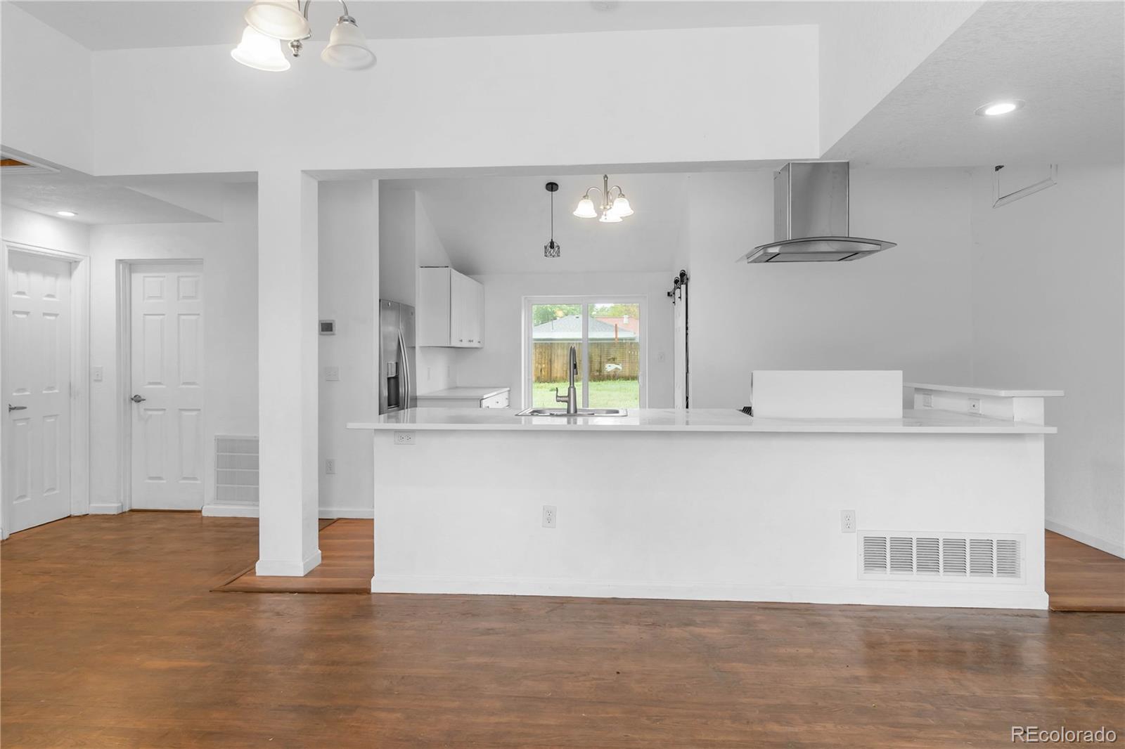MLS Image #5 for 7010 w 44th avenue,wheat ridge, Colorado