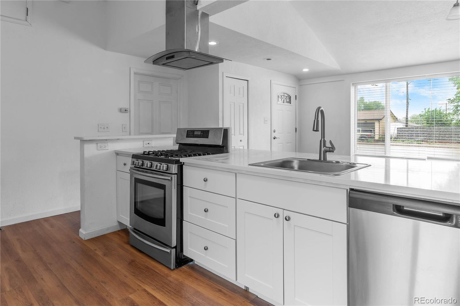 MLS Image #8 for 7010 w 44th avenue,wheat ridge, Colorado