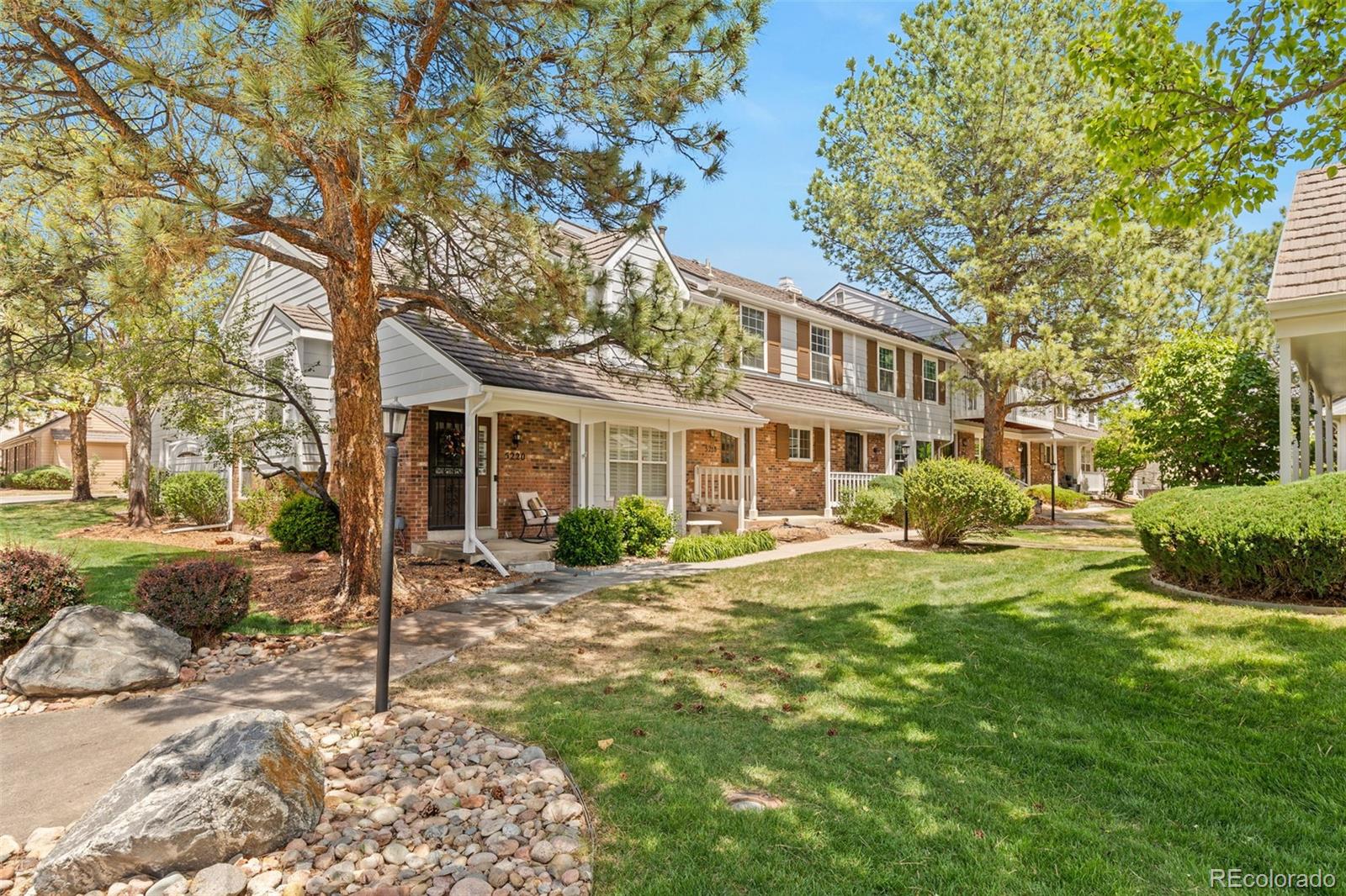MLS Image #3 for 5218 s jellison street,littleton, Colorado