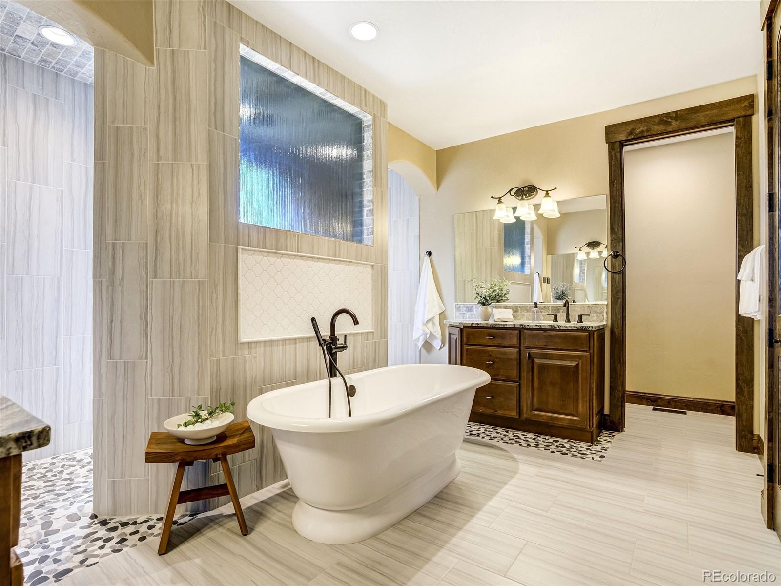 MLS Image #10 for 4735  saxton hollow road,colorado springs, Colorado