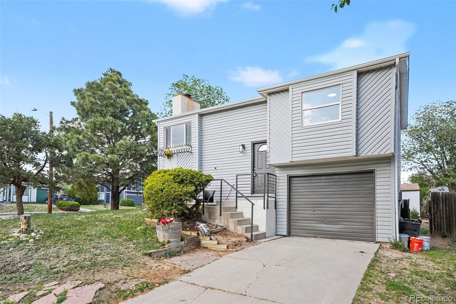 MLS Image #2 for 700  autumn place,fountain, Colorado