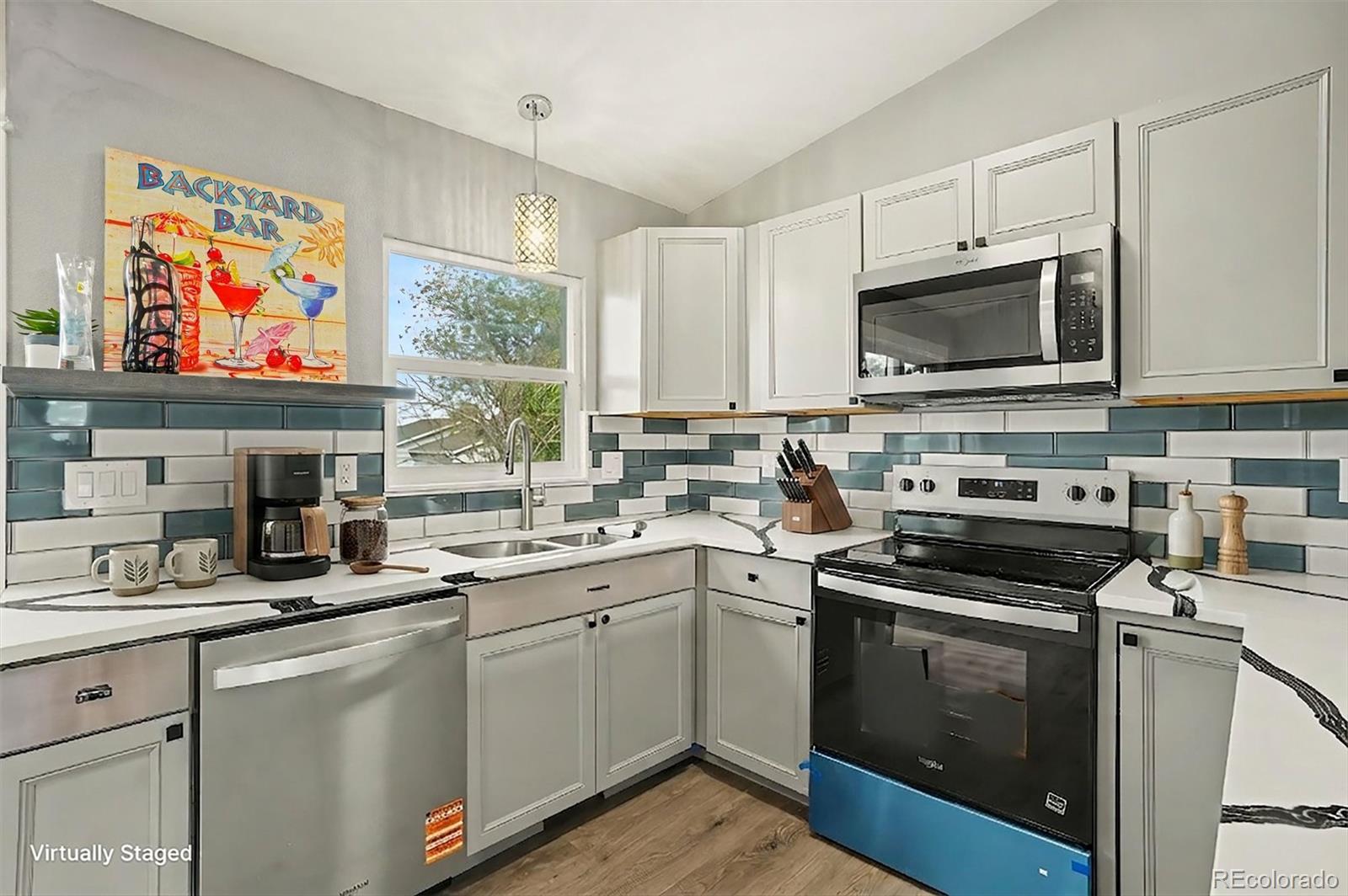 MLS Image #7 for 700  autumn place,fountain, Colorado