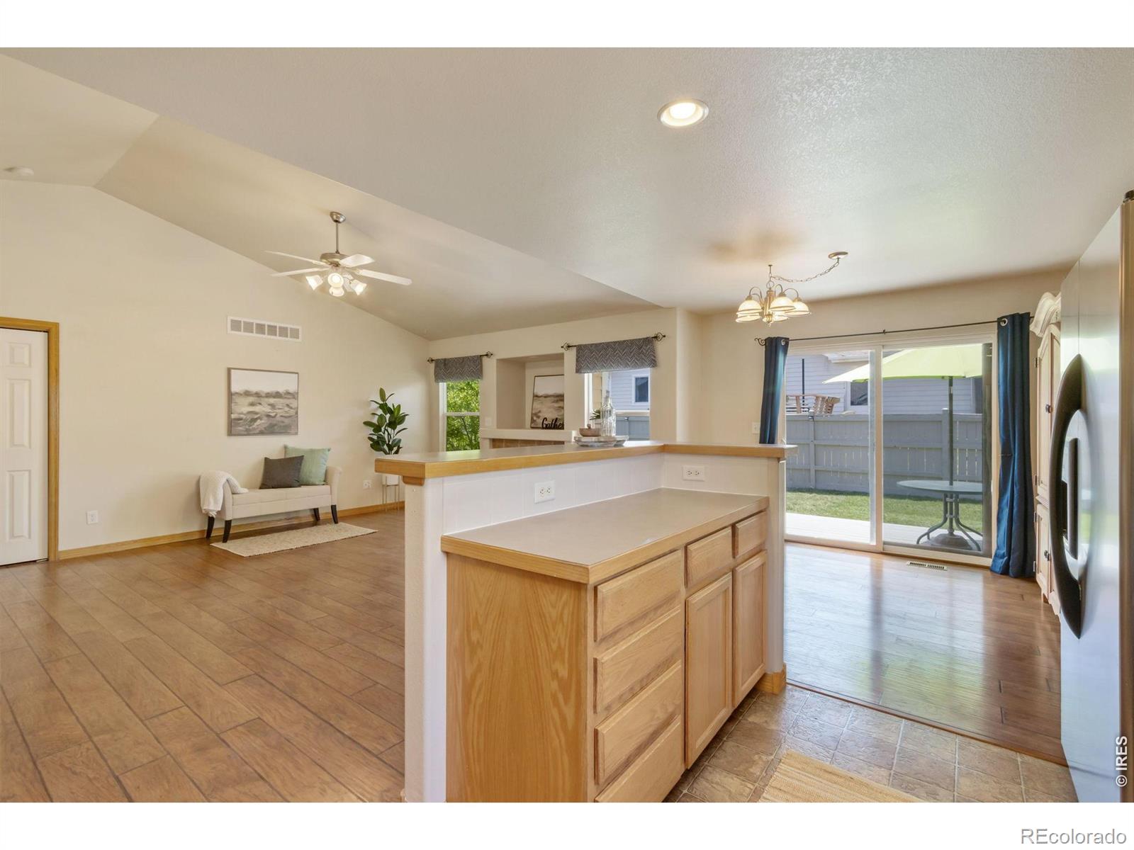 MLS Image #11 for 8781  flaming arrow avenue,wellington, Colorado