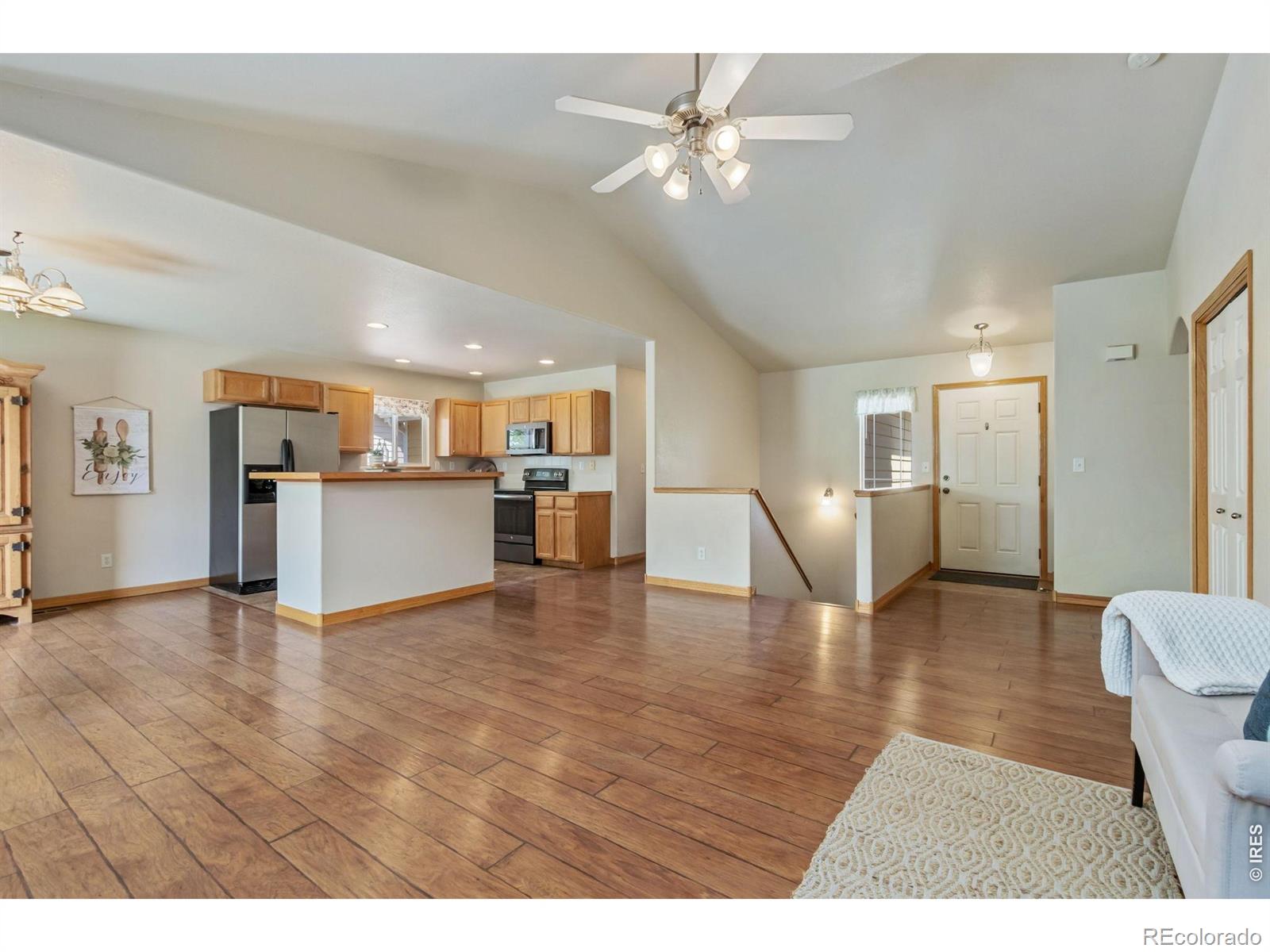 MLS Image #7 for 8781  flaming arrow avenue,wellington, Colorado