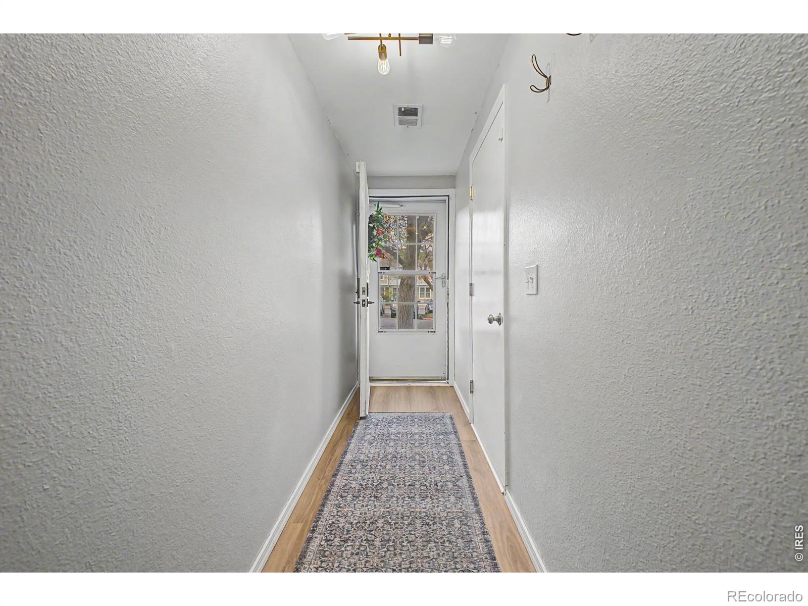 MLS Image #4 for 9525 w coal mine avenue a,littleton, Colorado