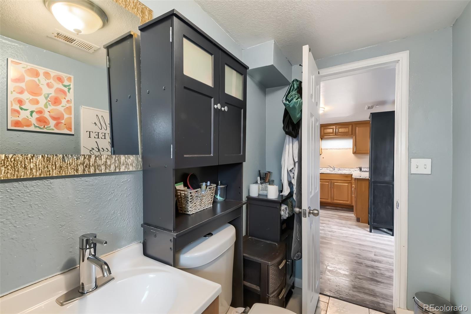 MLS Image #16 for 1058 s raleigh street,denver, Colorado
