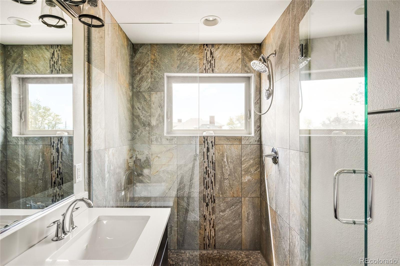 MLS Image #19 for 28 s lincoln street ,denver, Colorado