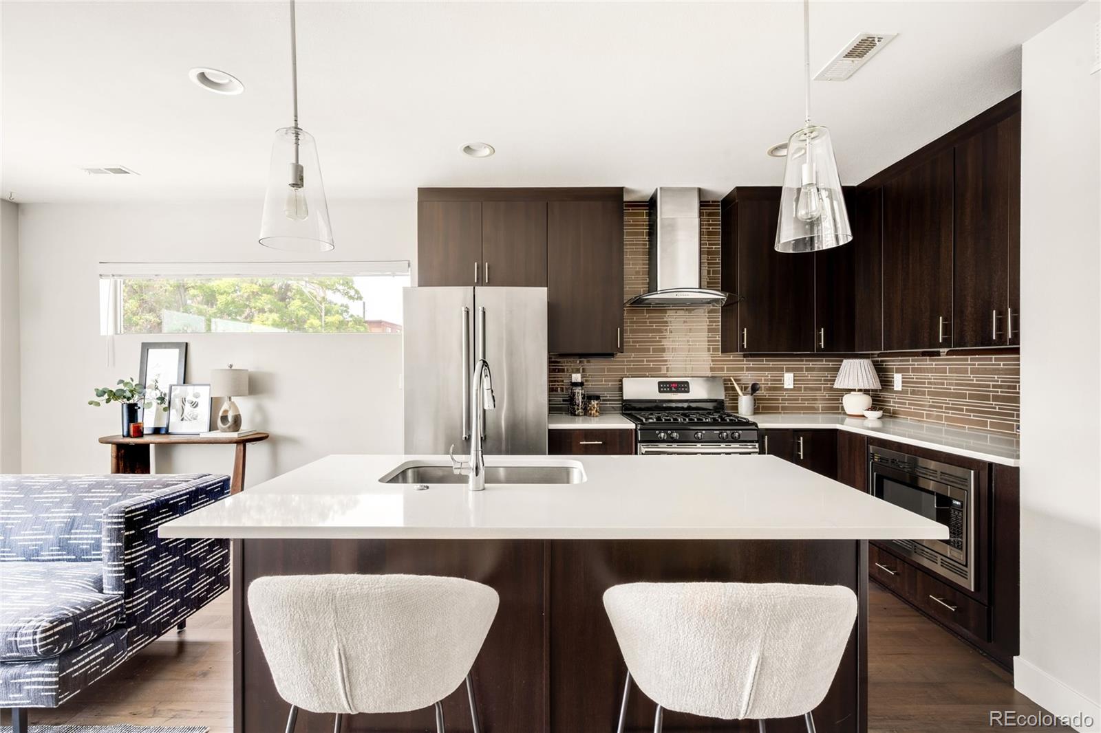MLS Image #2 for 28 s lincoln street ,denver, Colorado