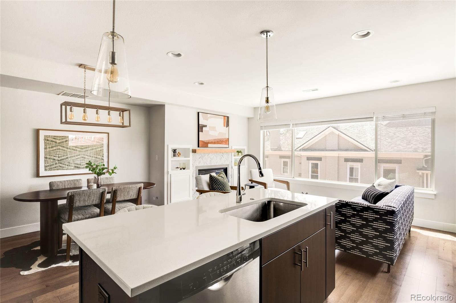 MLS Image #5 for 28 s lincoln street ,denver, Colorado
