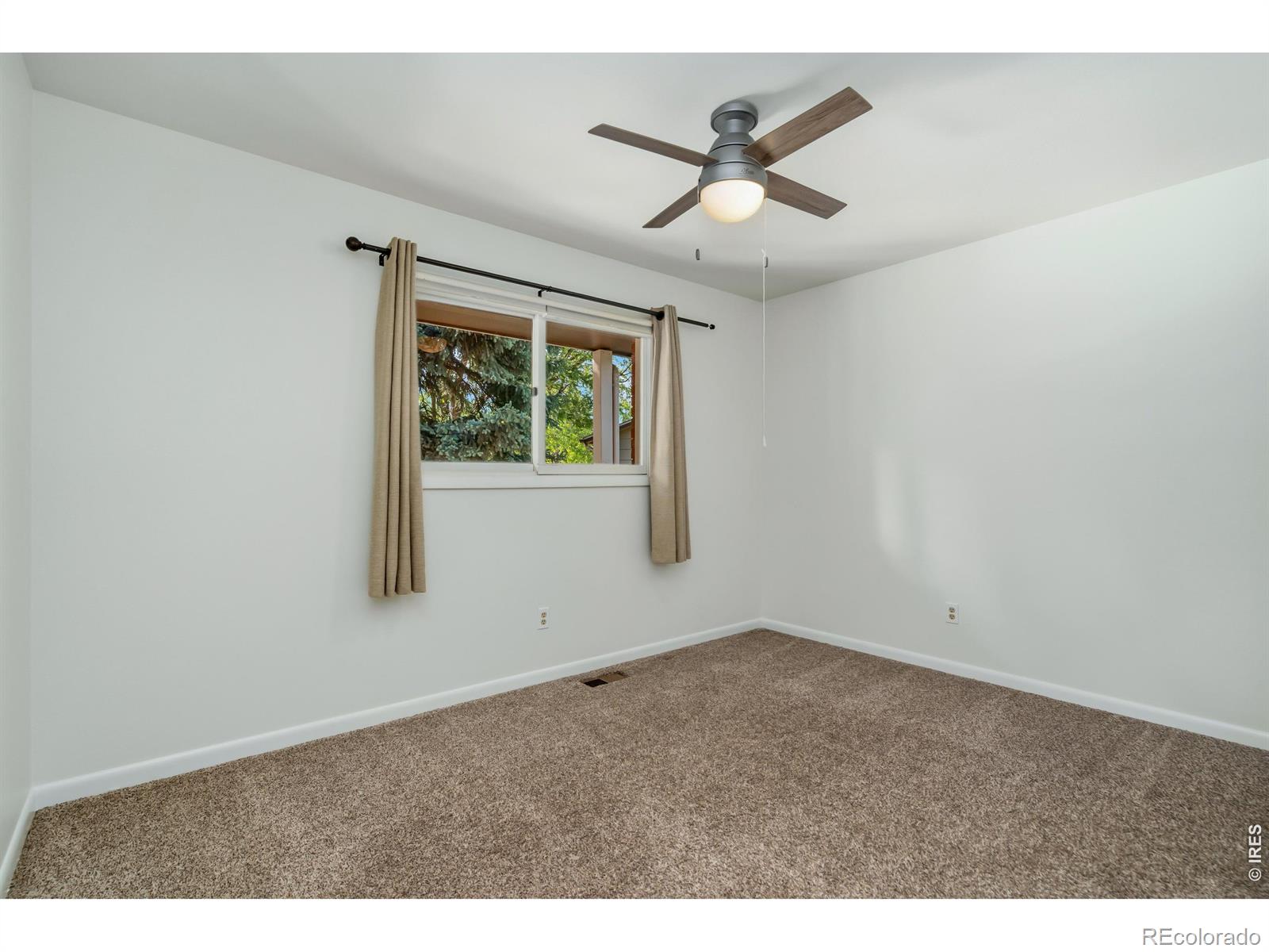 MLS Image #12 for 2818  edinburgh court,fort collins, Colorado