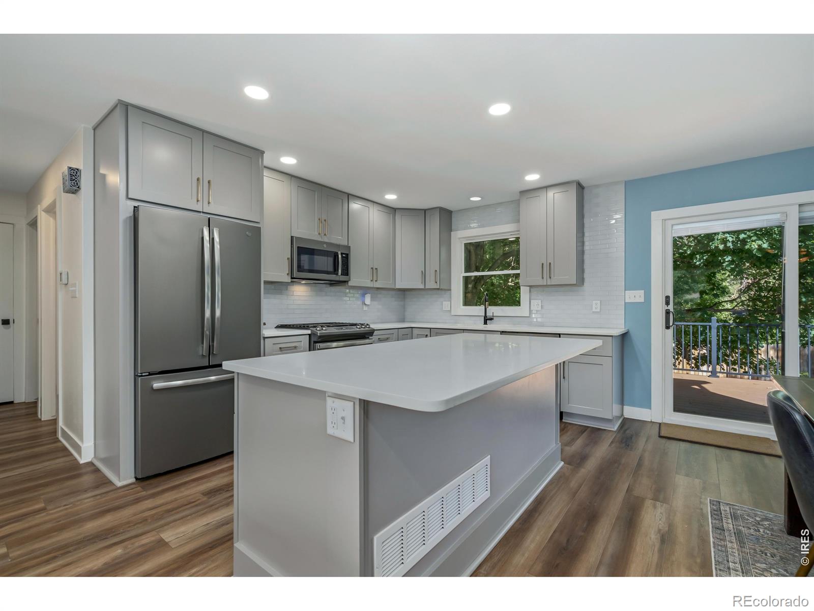 MLS Image #2 for 2818  edinburgh court,fort collins, Colorado