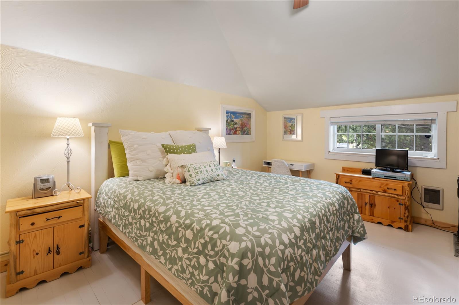 MLS Image #19 for 135  daniwood grove,florissant, Colorado
