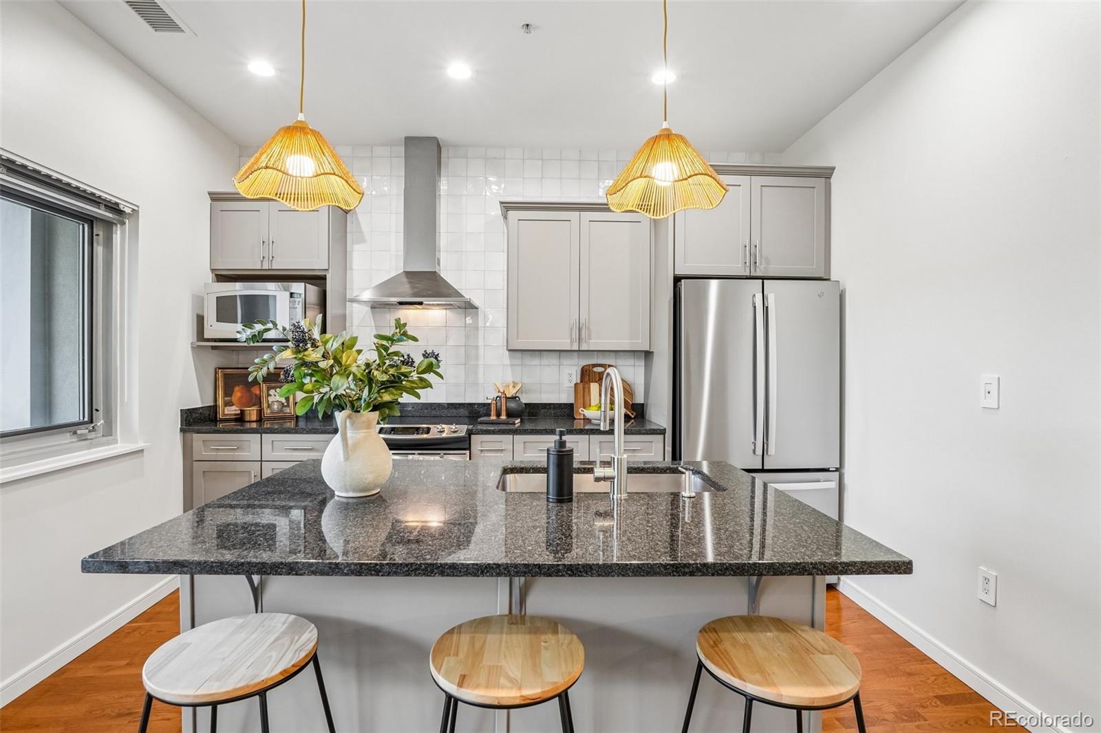 MLS Image #15 for 2958  syracuse street,denver, Colorado