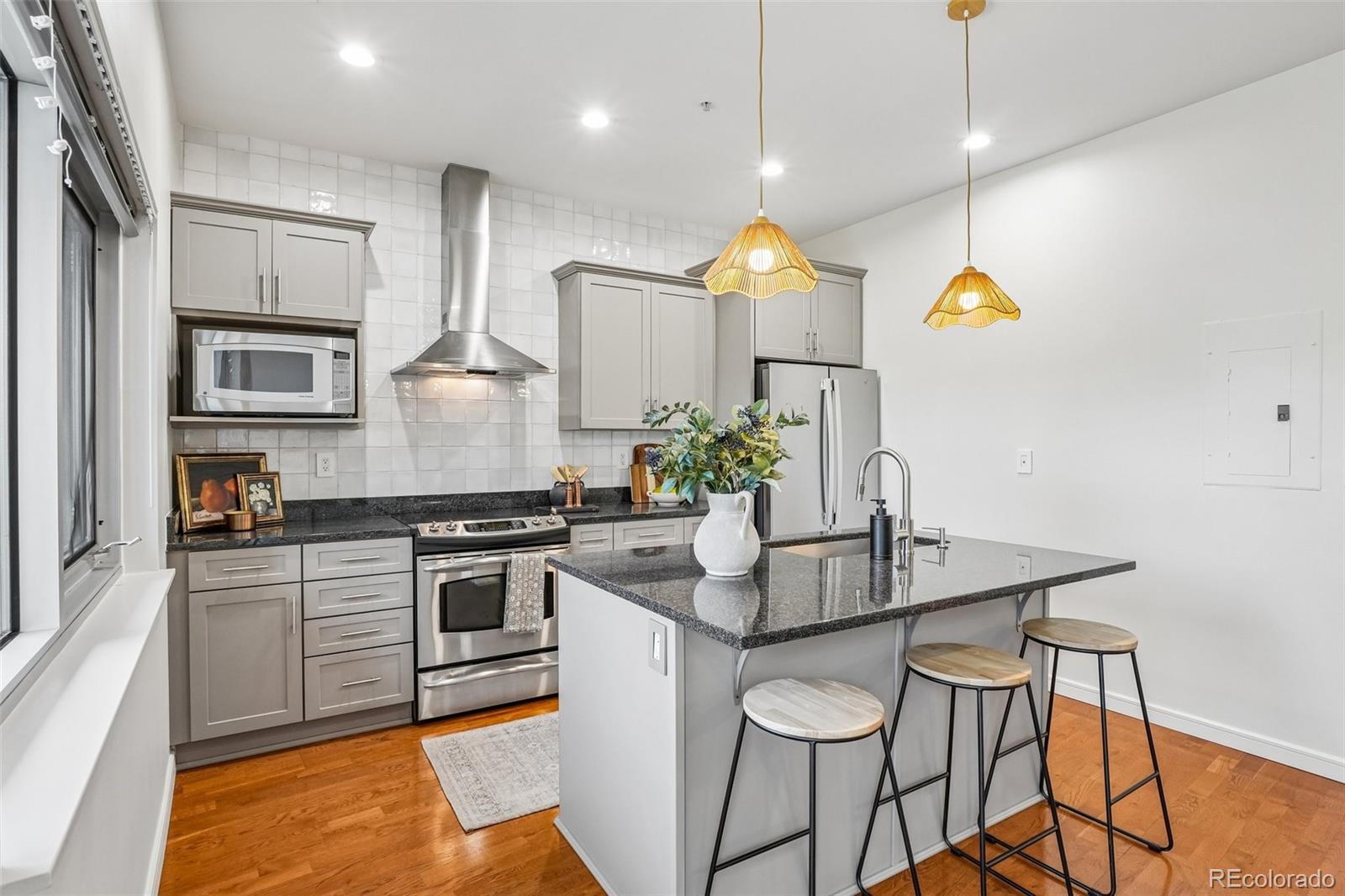 MLS Image #17 for 2958  syracuse street,denver, Colorado