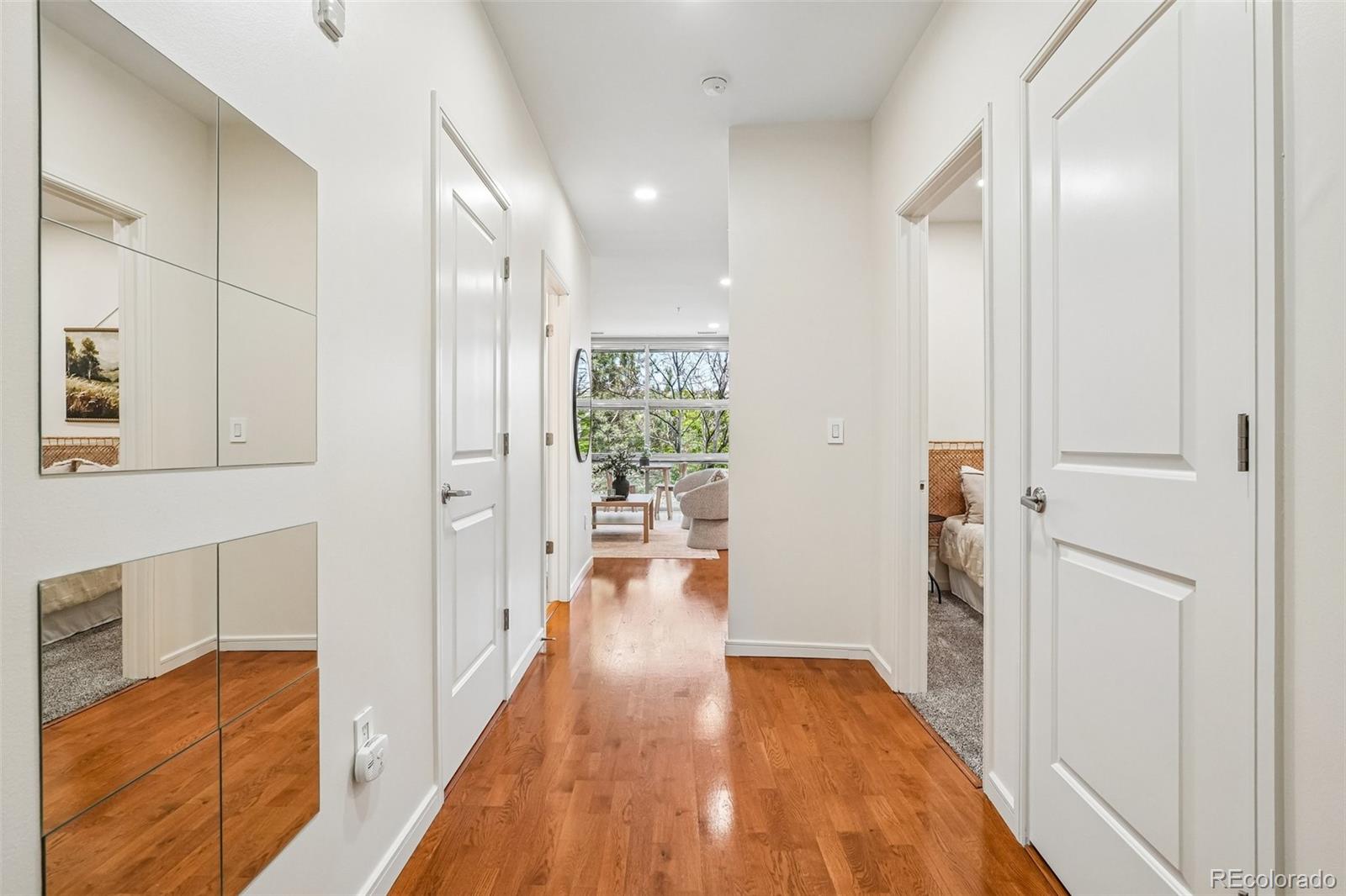 MLS Image #6 for 2958  syracuse street,denver, Colorado