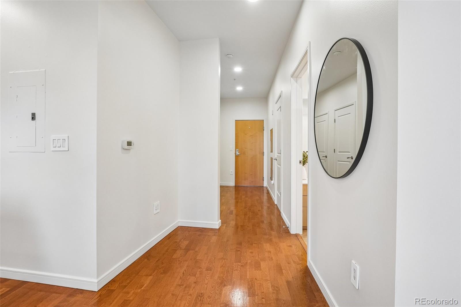MLS Image #7 for 2958  syracuse street,denver, Colorado