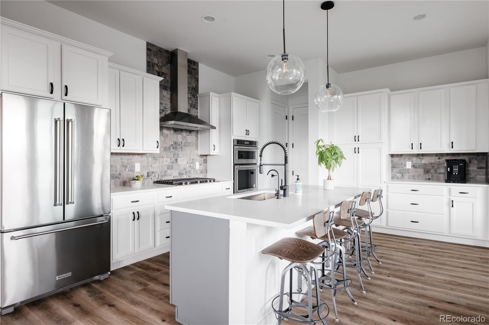 MLS Image #2 for 6010 n perth street,aurora, Colorado