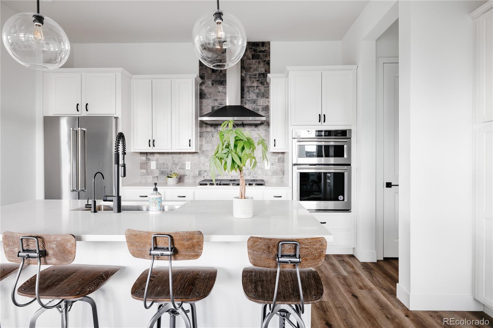 MLS Image #9 for 6010 n perth street,aurora, Colorado