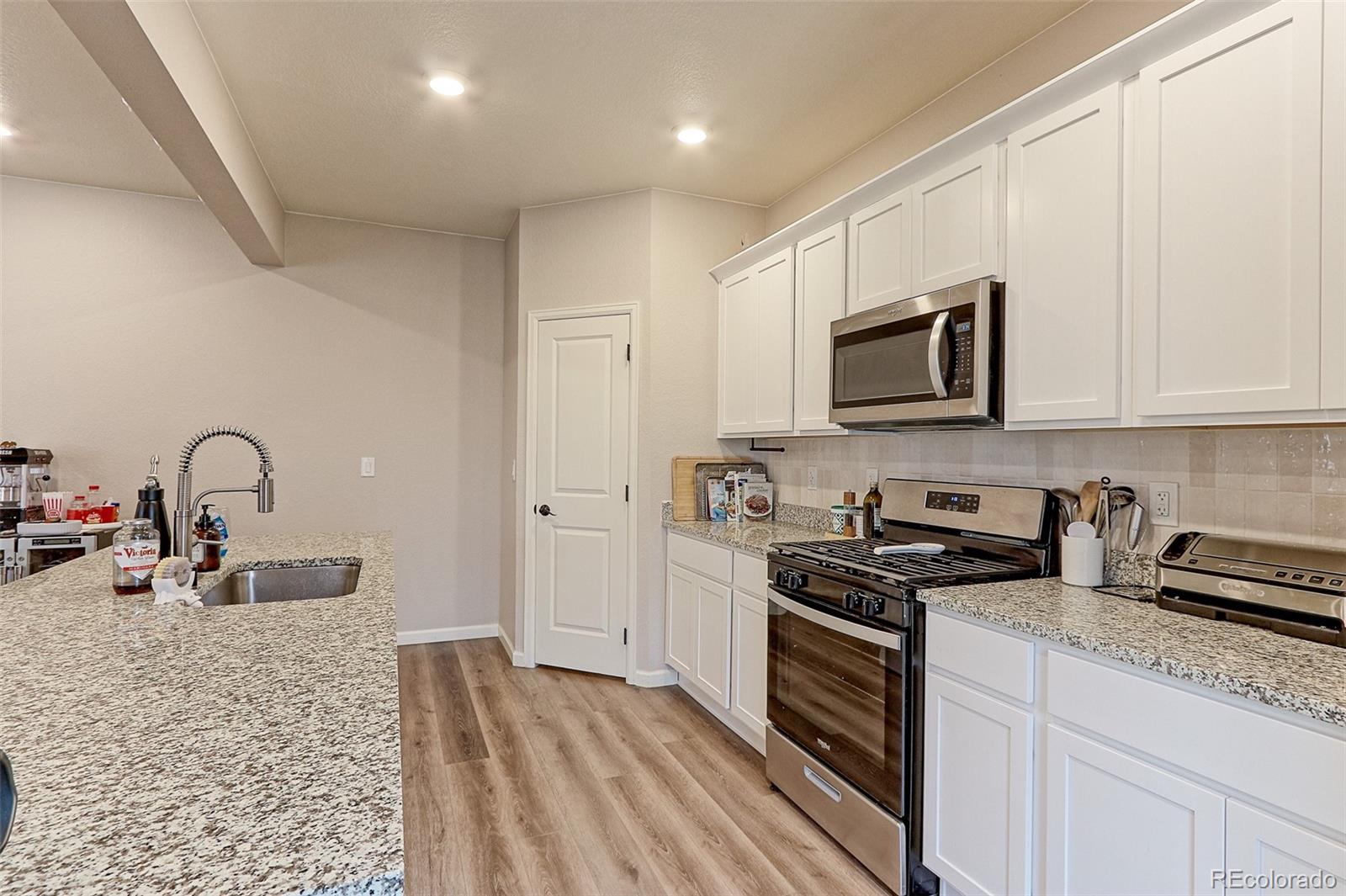 MLS Image #6 for 881  sawdust drive,brighton, Colorado