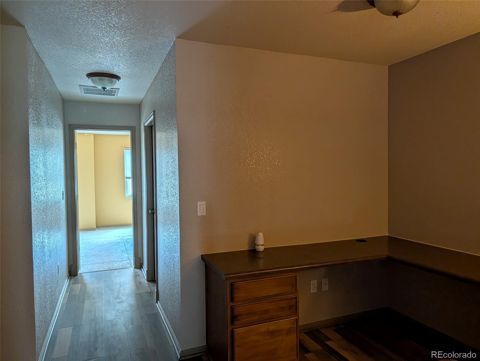 MLS Image #10 for 616 s norfolk way,aurora, Colorado