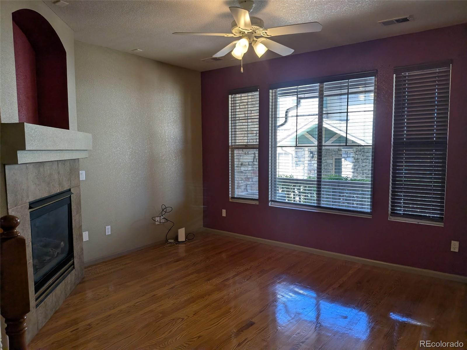 MLS Image #2 for 616 s norfolk way,aurora, Colorado
