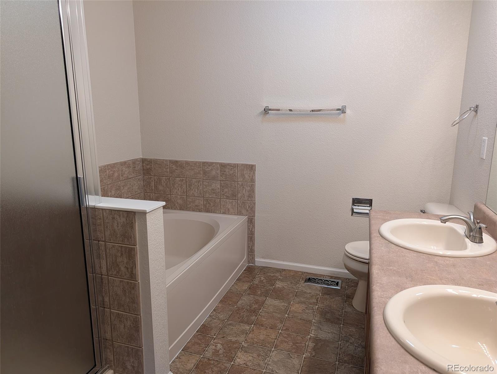 MLS Image #8 for 616 s norfolk way,aurora, Colorado