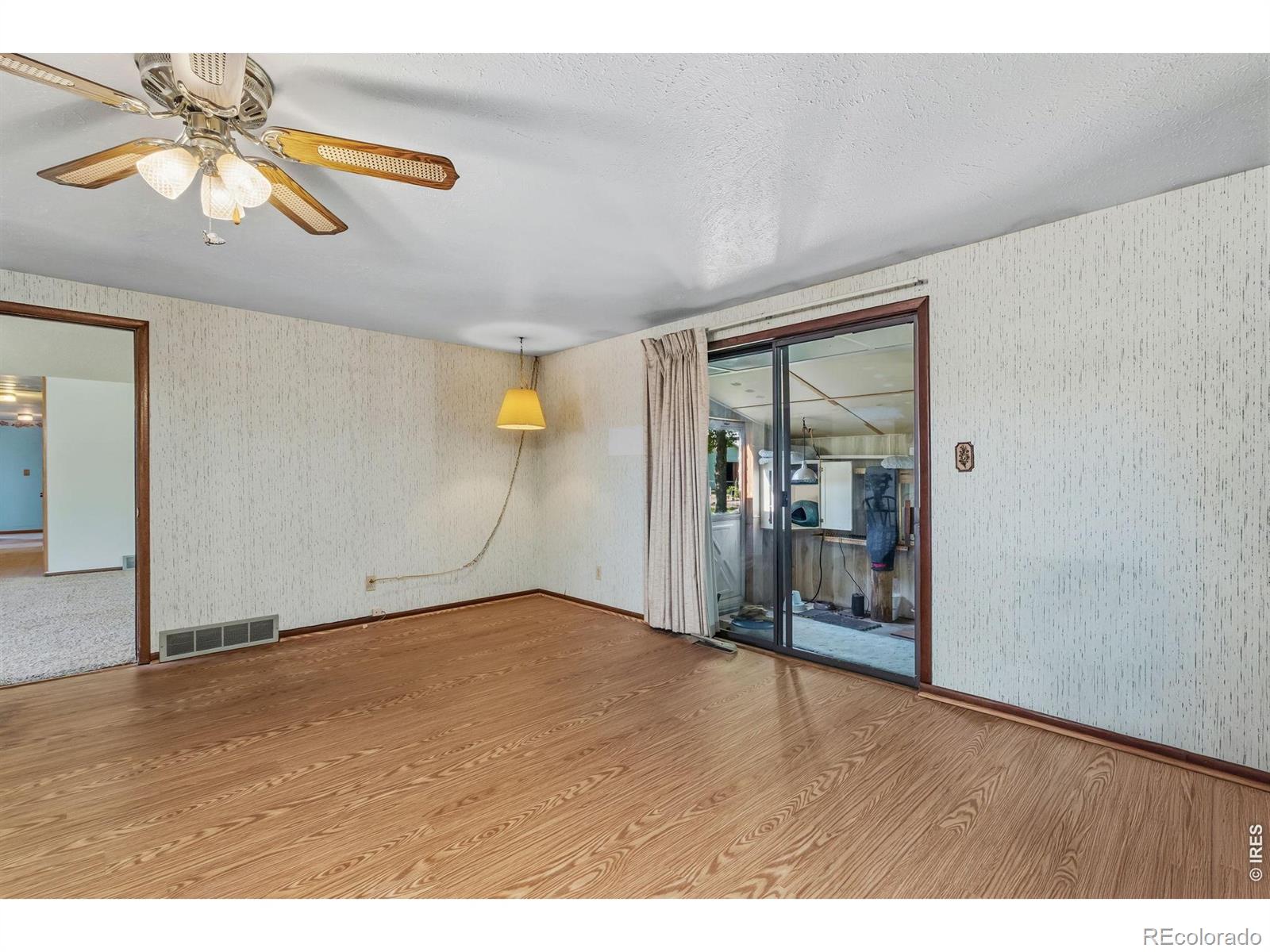 MLS Image #16 for 201  namaqua road,loveland, Colorado