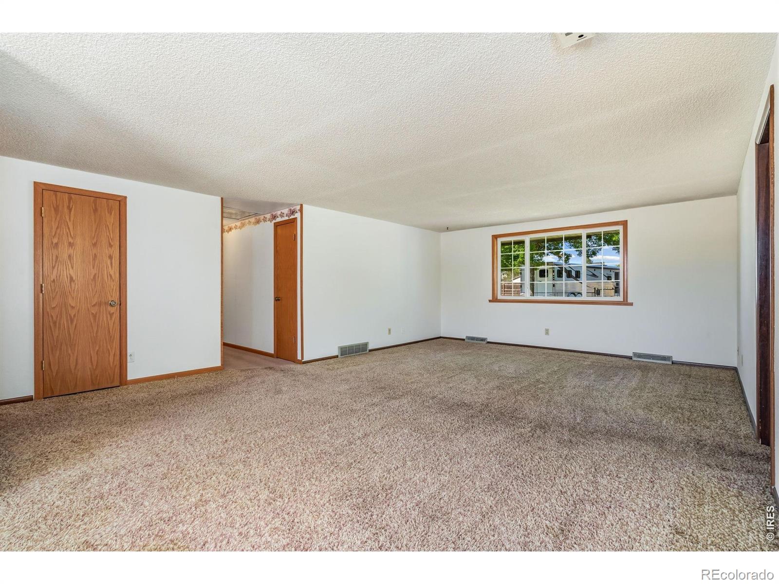 MLS Image #9 for 201  namaqua road,loveland, Colorado