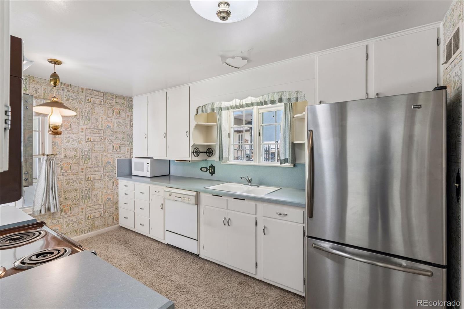 MLS Image #7 for 2345 s monroe street,denver, Colorado