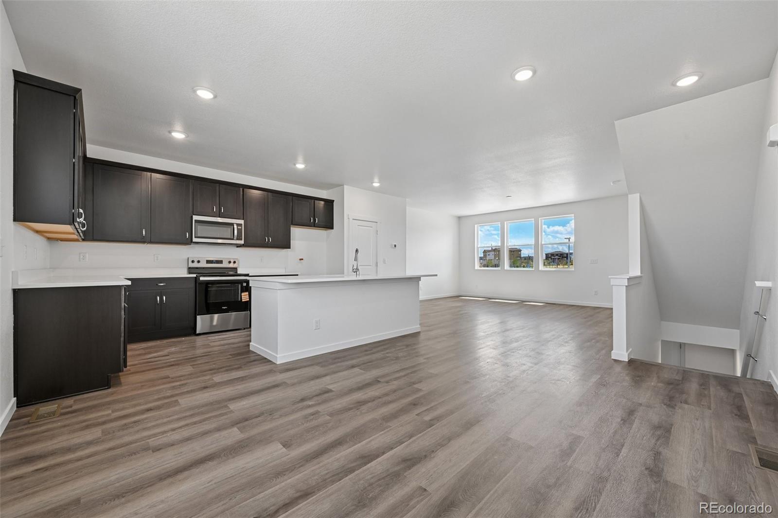 MLS Image #11 for 24171 e 54th place,aurora, Colorado