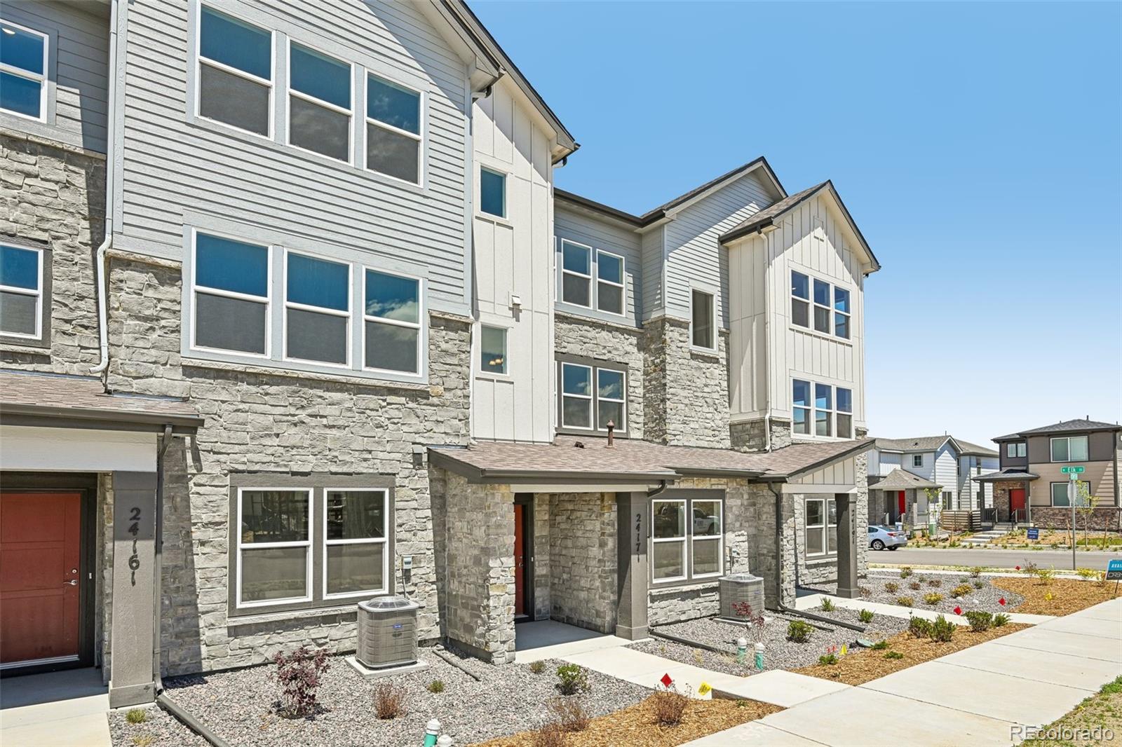 MLS Image #2 for 24171 e 54th place,aurora, Colorado