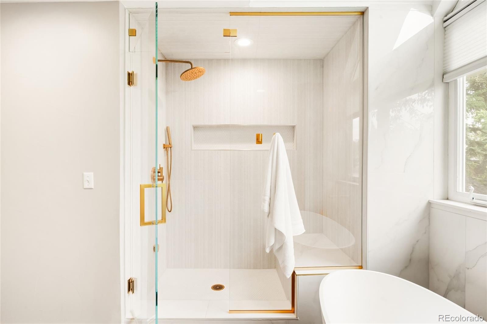 MLS Image #33 for 3045  ohm way,denver, Colorado
