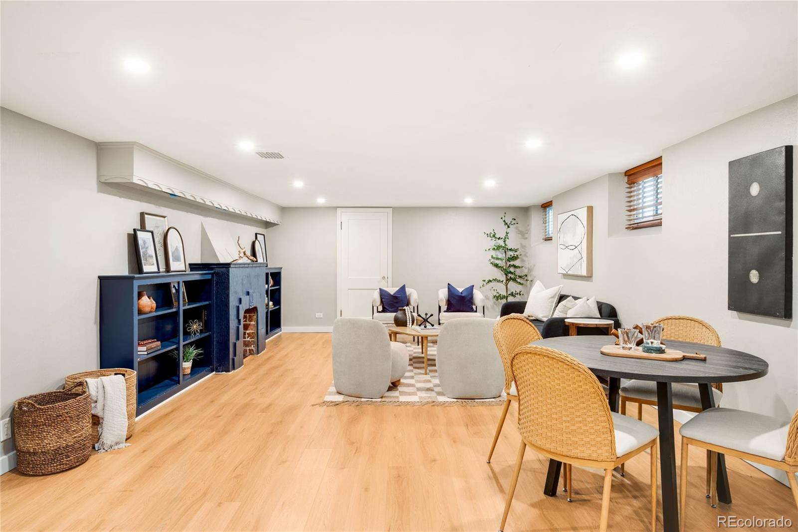MLS Image #41 for 3045  ohm way,denver, Colorado