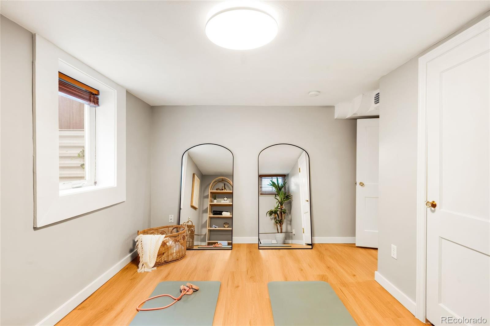 MLS Image #44 for 3045  ohm way,denver, Colorado