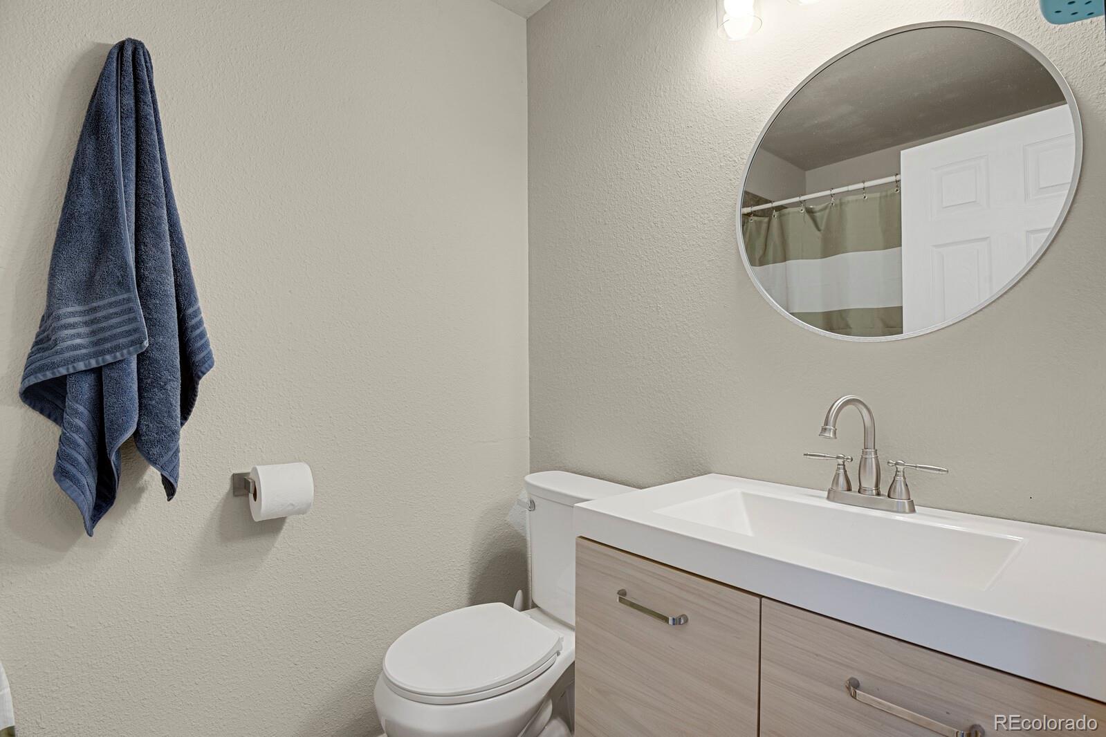 MLS Image #11 for 1214 s flower circle,lakewood, Colorado