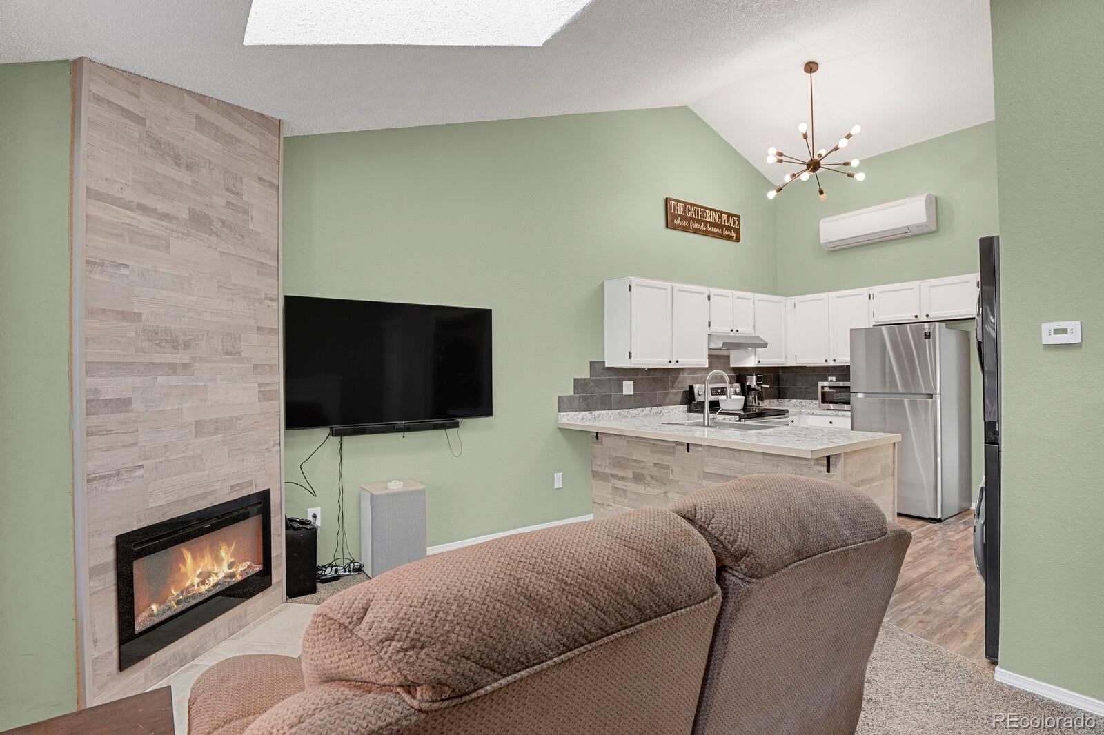 MLS Image #3 for 1214 s flower circle,lakewood, Colorado