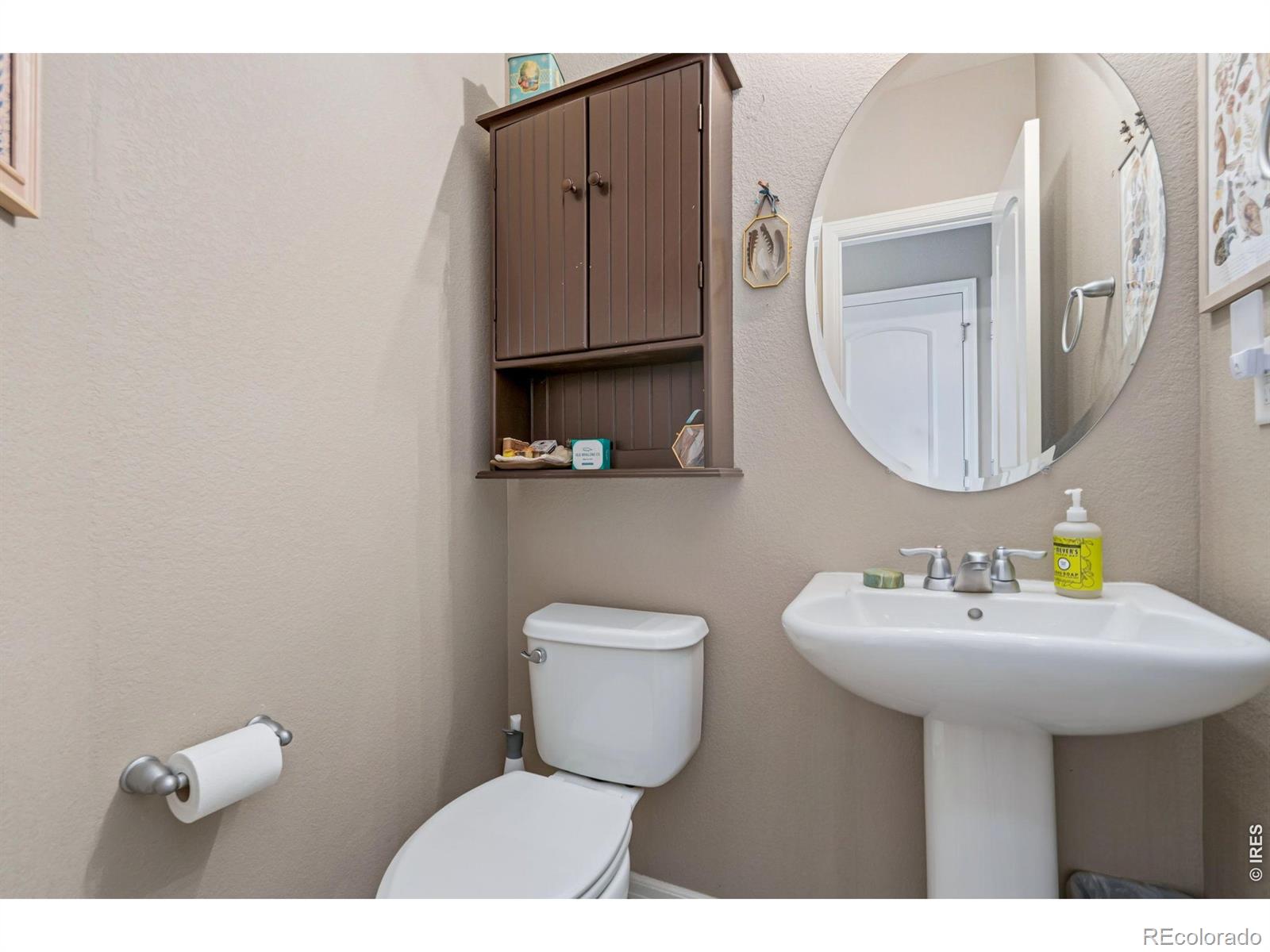 MLS Image #15 for 927  ridge runner drive,fort collins, Colorado