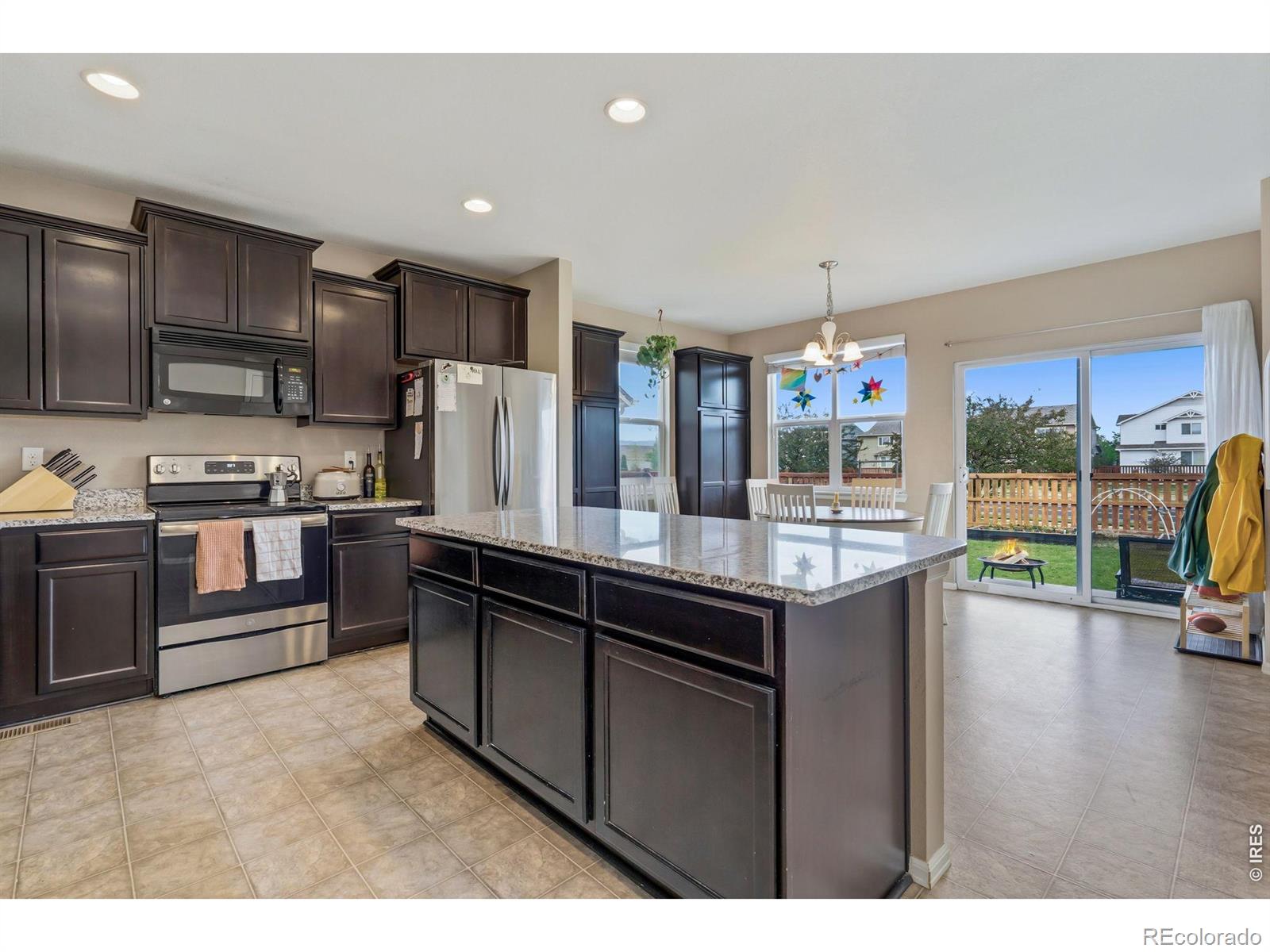 MLS Image #4 for 927  ridge runner drive,fort collins, Colorado