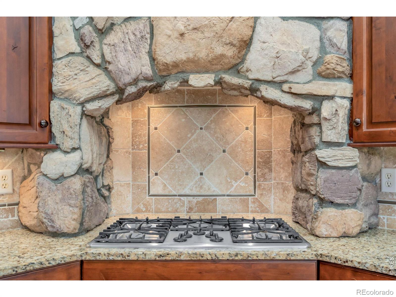 MLS Image #10 for 339  meadowsweet circle,loveland, Colorado