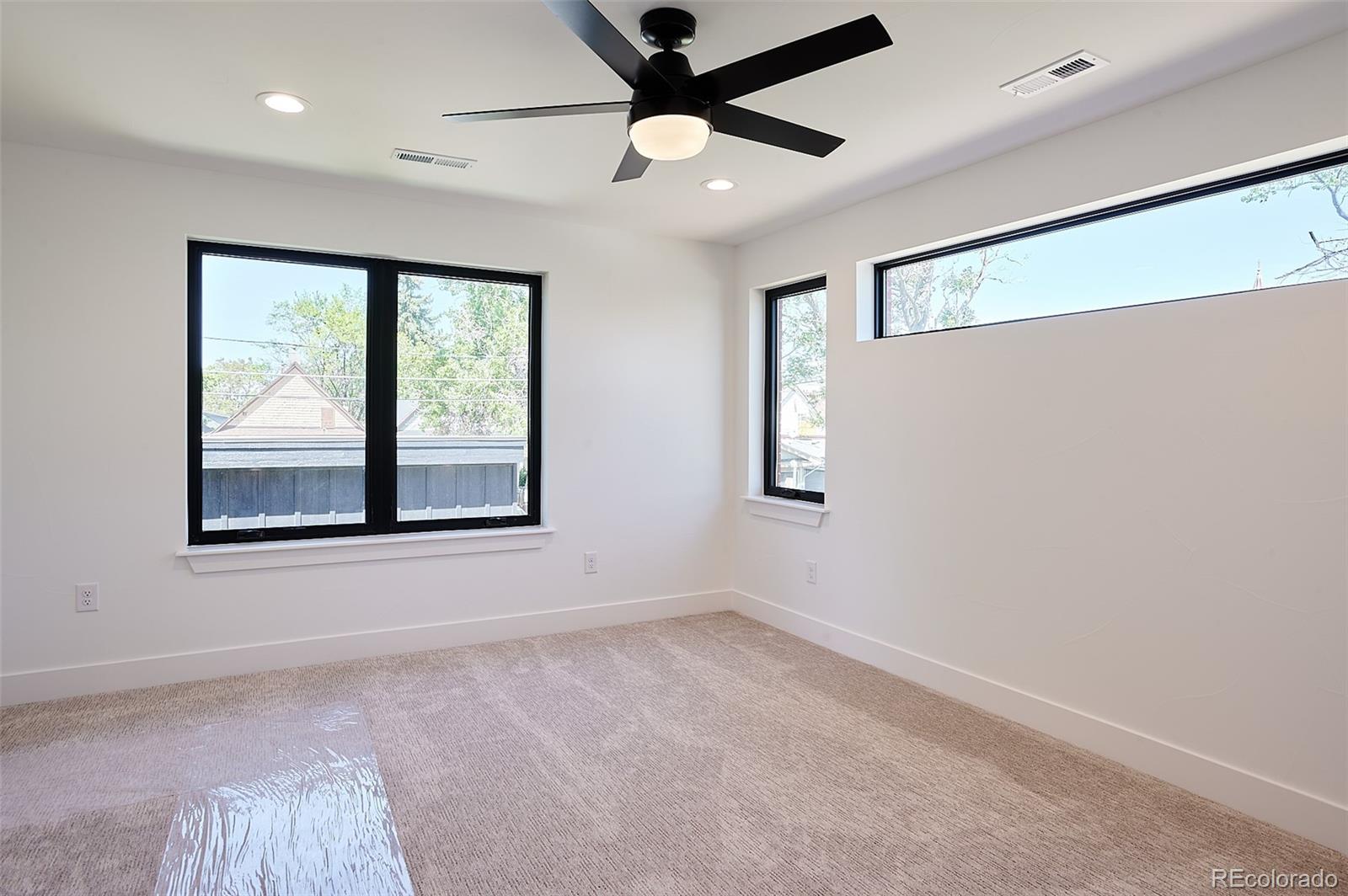 MLS Image #12 for 521 n fox ,denver, Colorado