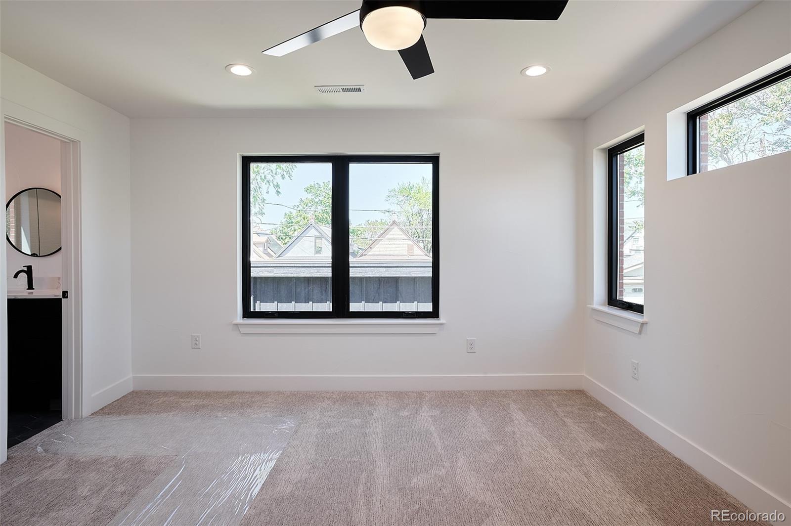 MLS Image #13 for 521 n fox ,denver, Colorado