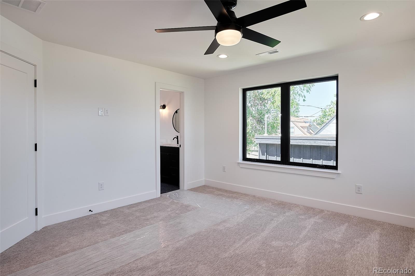 MLS Image #15 for 521 n fox ,denver, Colorado