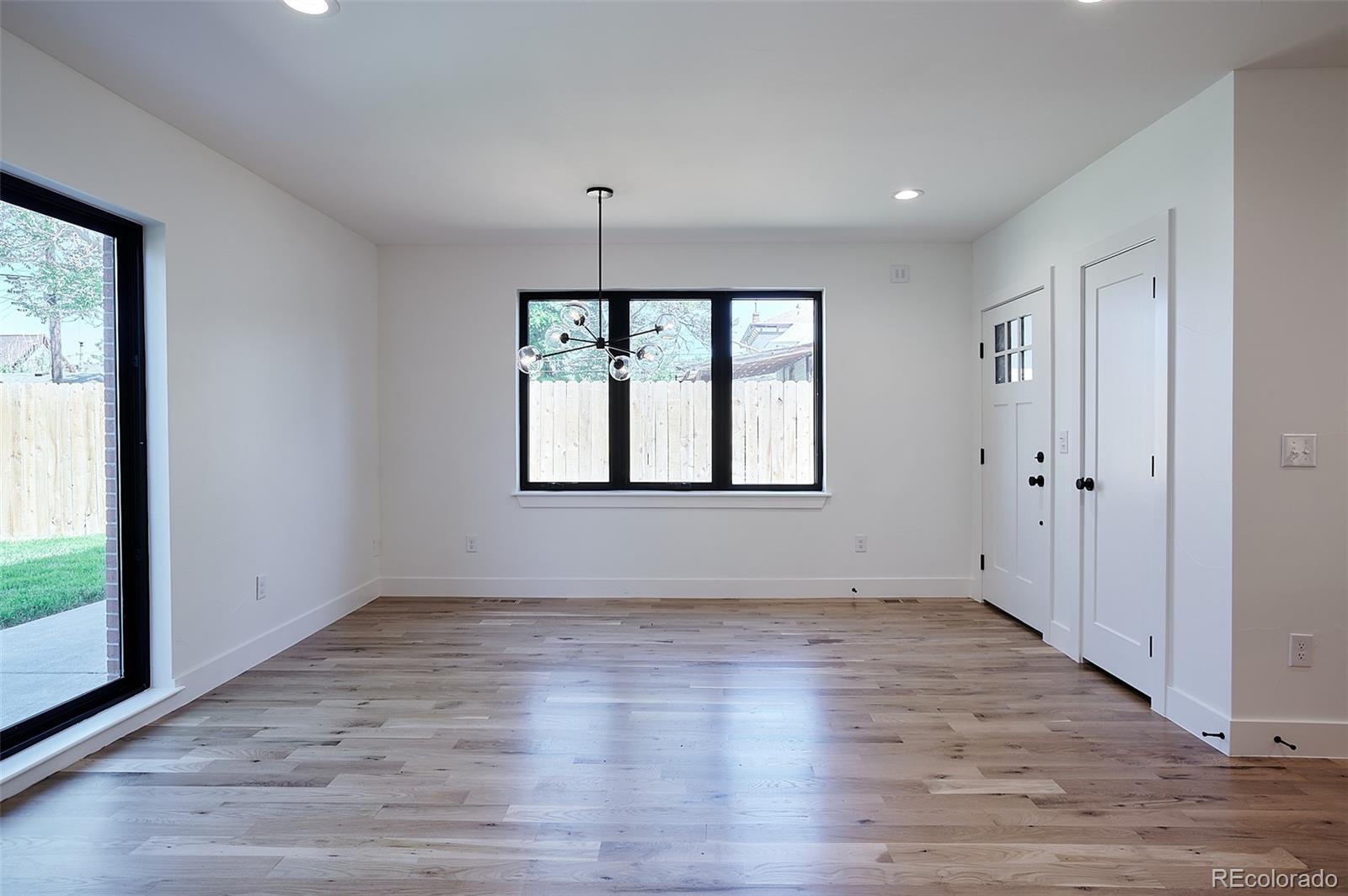 MLS Image #5 for 521 n fox ,denver, Colorado