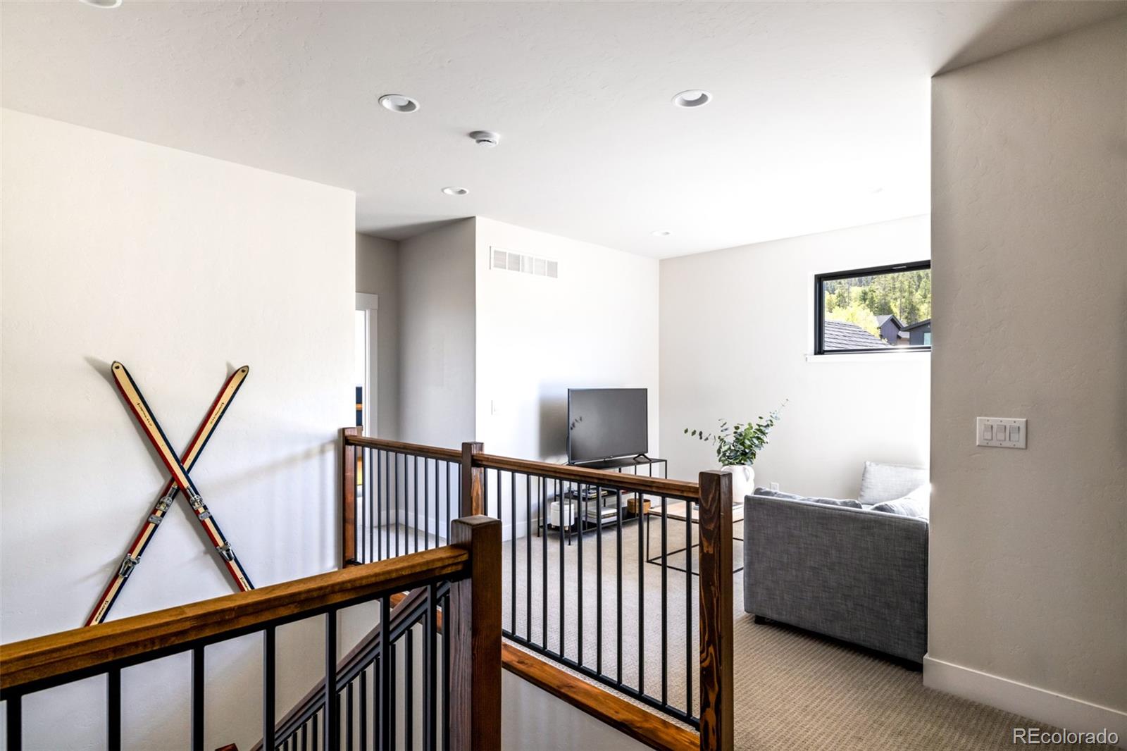 MLS Image #16 for 690  fall line road,granby, Colorado
