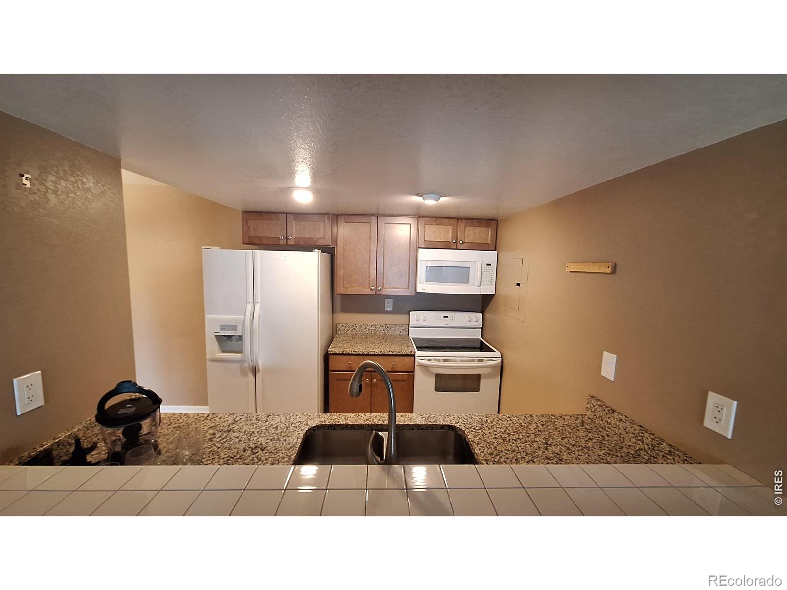 MLS Image #7 for 6380  oak street 305,arvada, Colorado