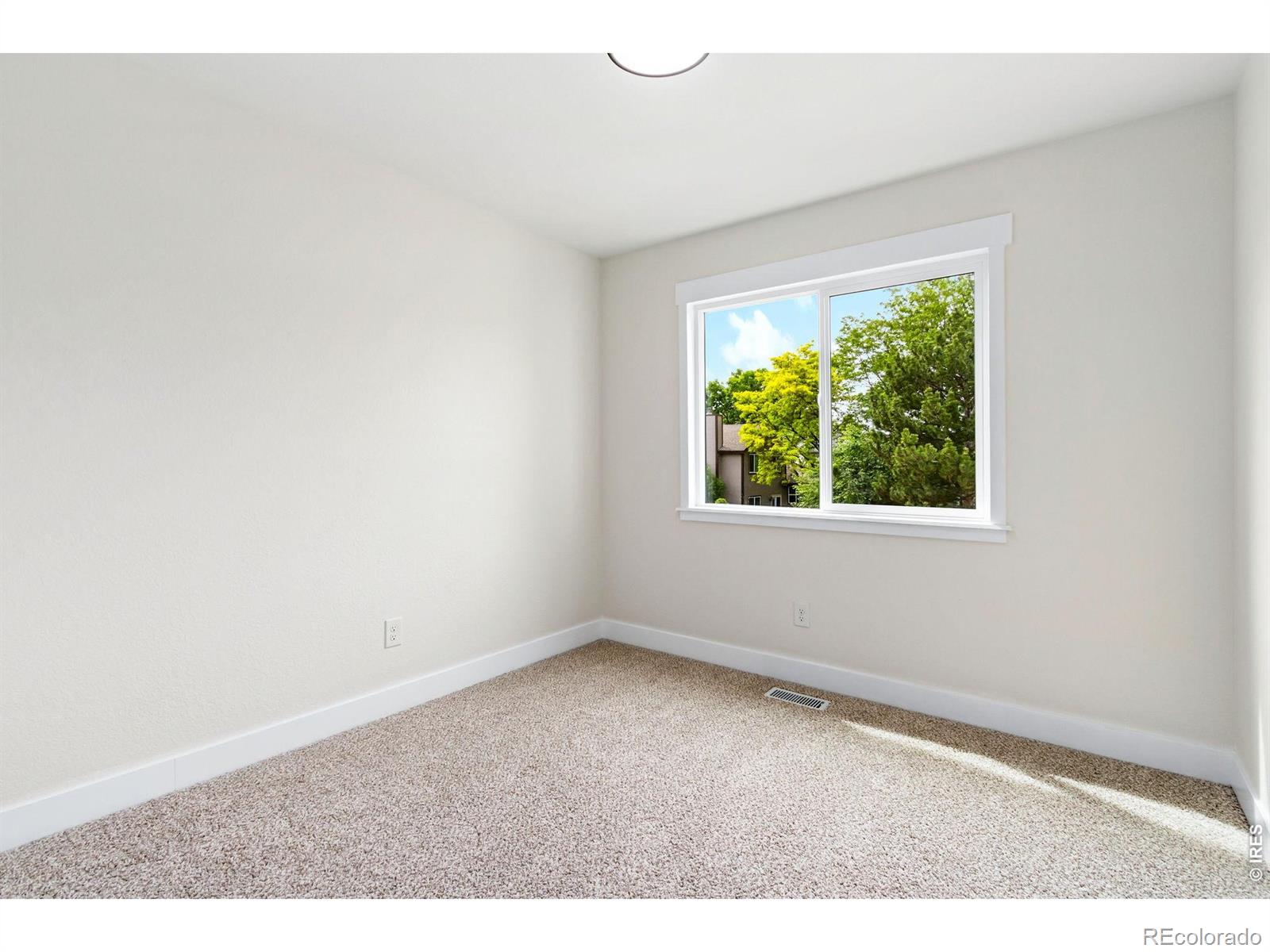 MLS Image #14 for 2212  stonegate drive,fort collins, Colorado