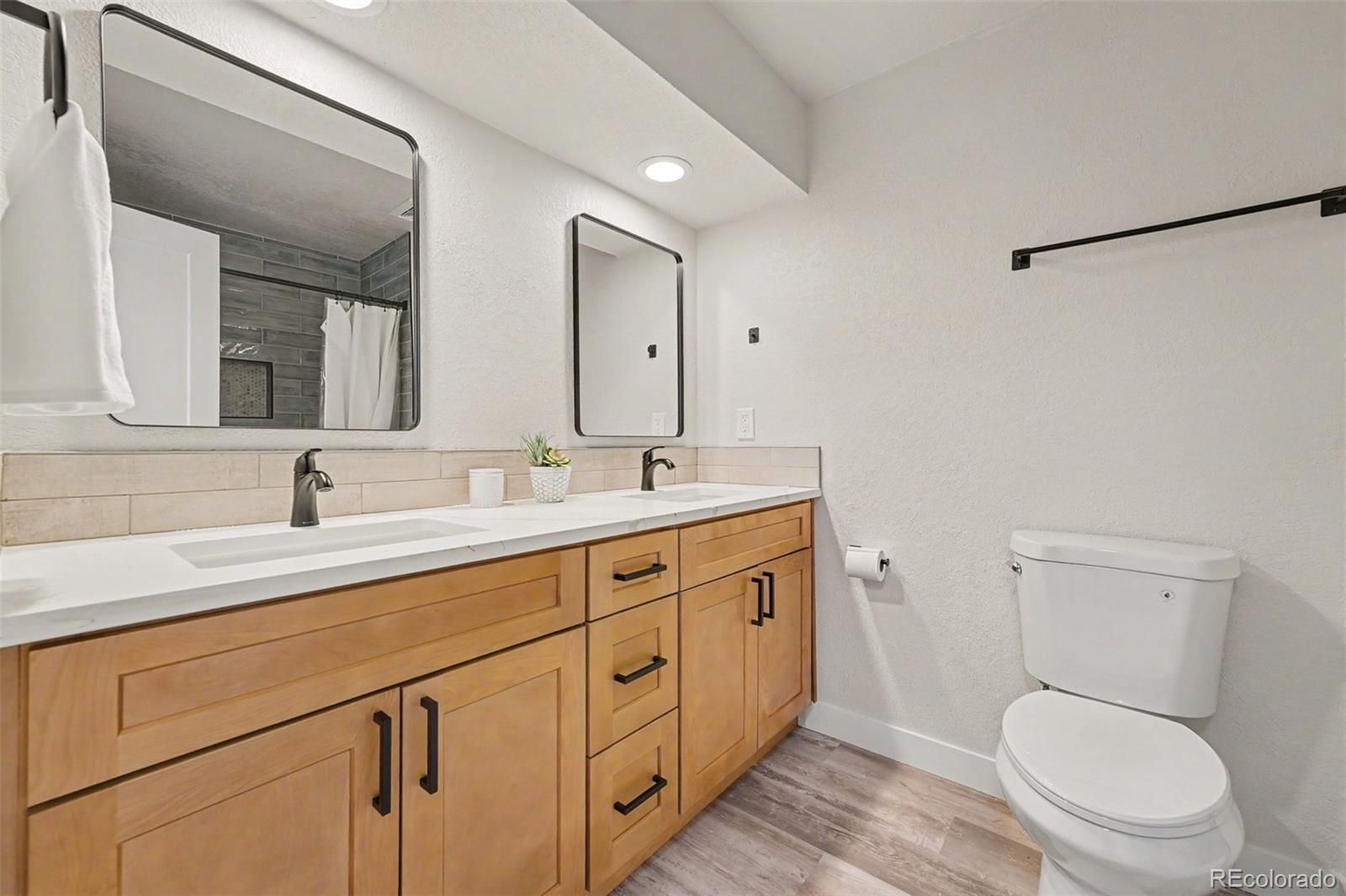 MLS Image #12 for 2740 s kenton court,aurora, Colorado