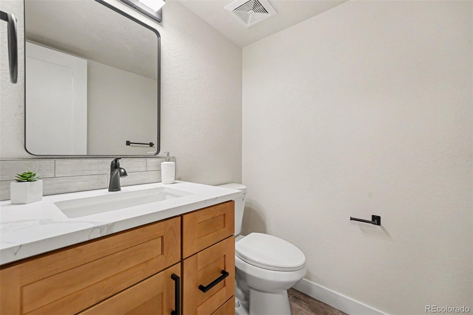 MLS Image #9 for 2740 s kenton court,aurora, Colorado